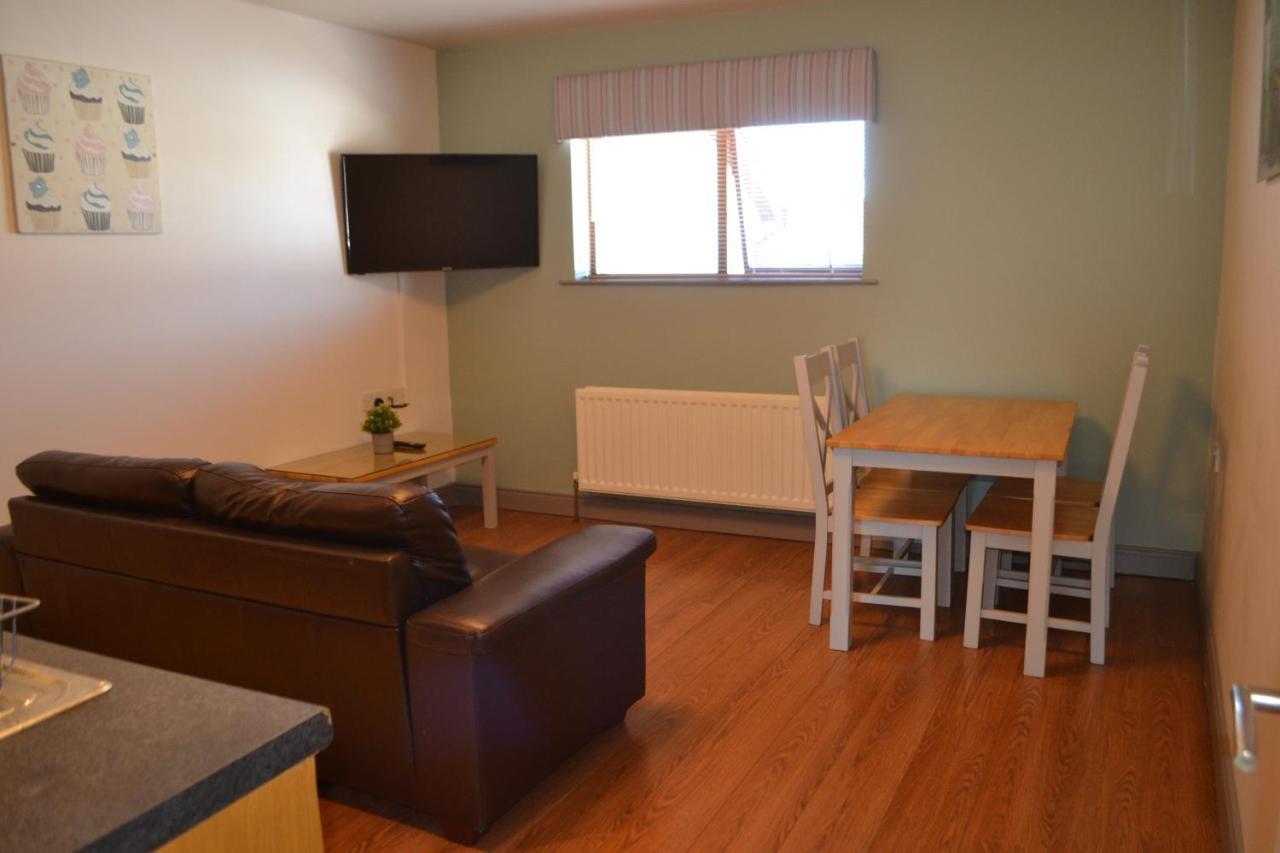 Walsh'S Hotel And Apartments Maghera  Εξωτερικό φωτογραφία