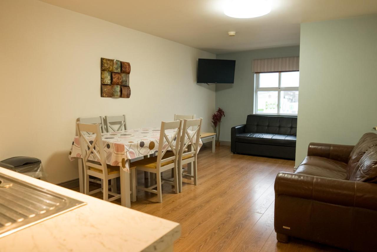 Walsh'S Hotel And Apartments Maghera  Εξωτερικό φωτογραφία